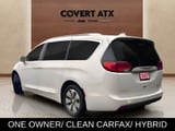 2020 Chrysler Pacifica - Preview 3