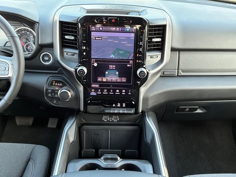 2026 Ram 1500 - Image 2