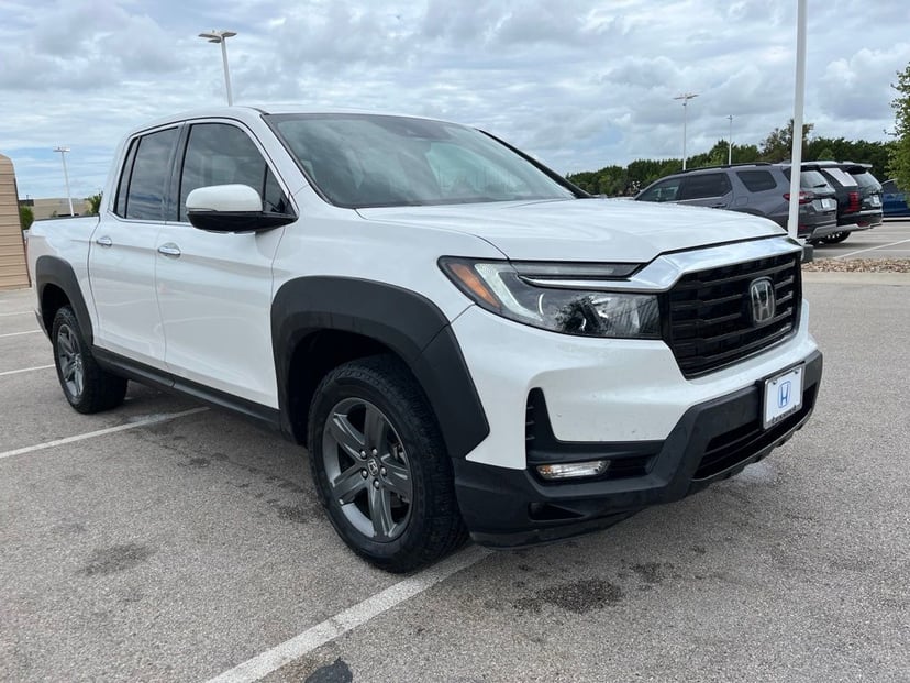 2023 Honda Ridgeline - Image 1