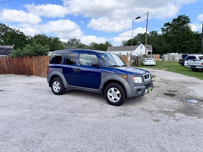 2003 Honda Element - Image 1