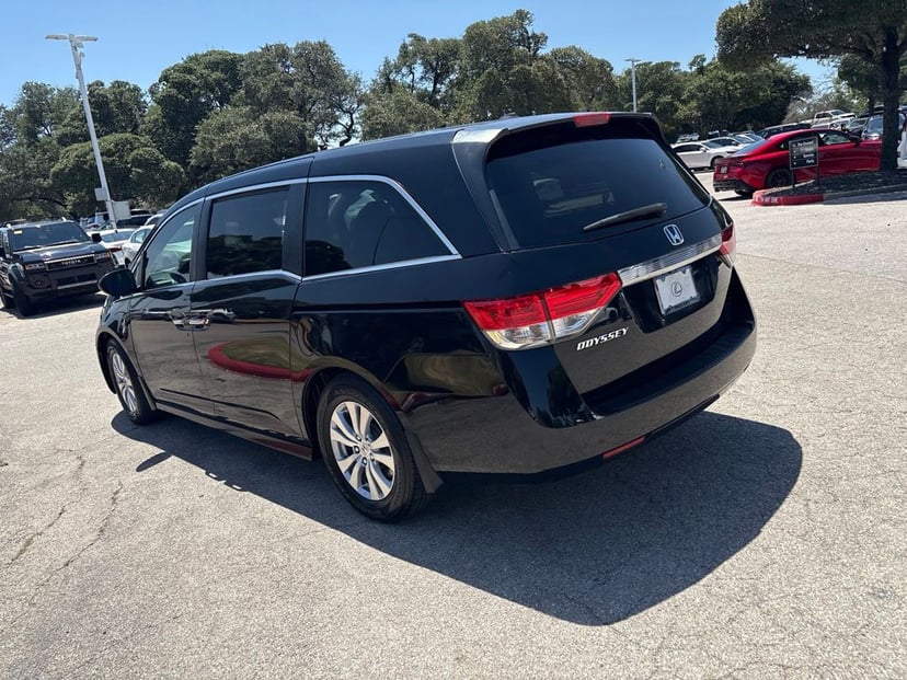 2016 Honda Odyssey - Image 3