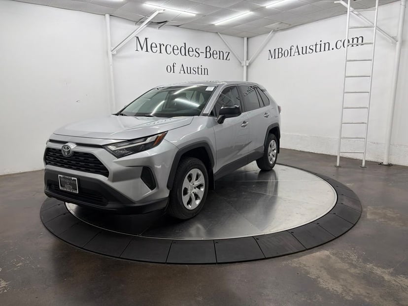 2023 Toyota RAV4 - Image 3
