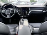 2021 Volvo V60 - Preview 11