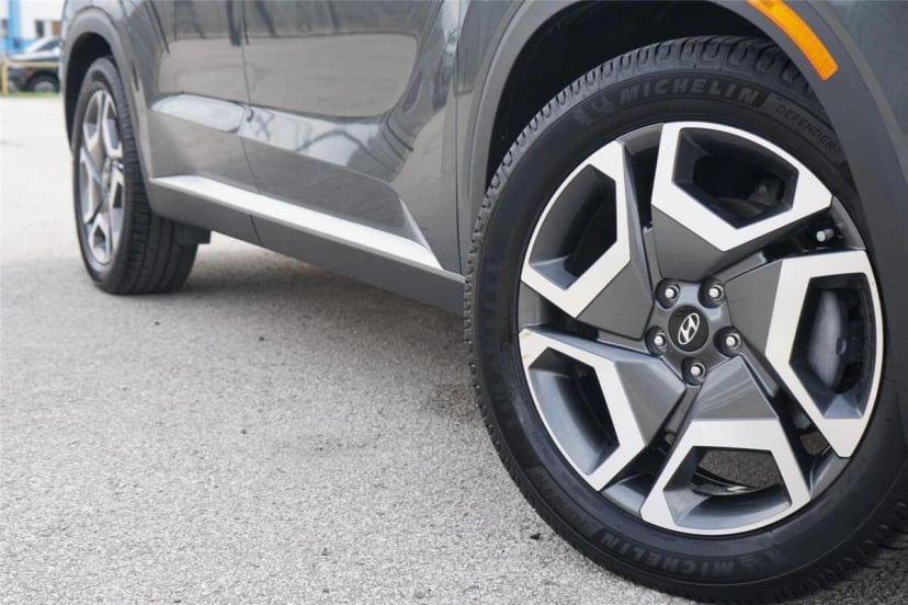2023 Hyundai Palisade - Image 1