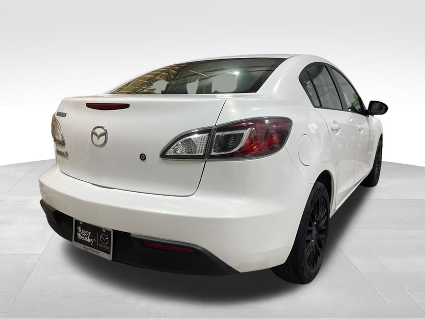 2011 Mazda Mazda3 - Image 3