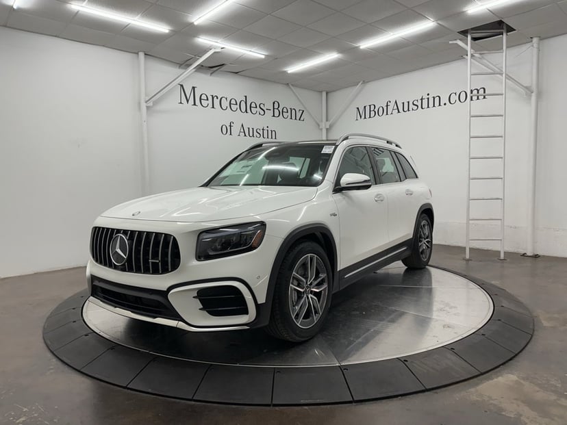 2026 Mercedes-Benz GLB - Image 1