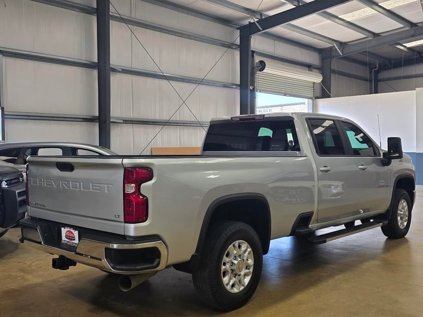 2022 Chevrolet Silverado 2500 HD - Image 3