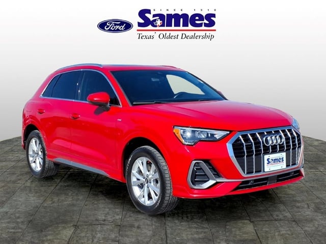 2022 Audi Q3