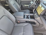 2026 Land Rover Defender - Preview 13