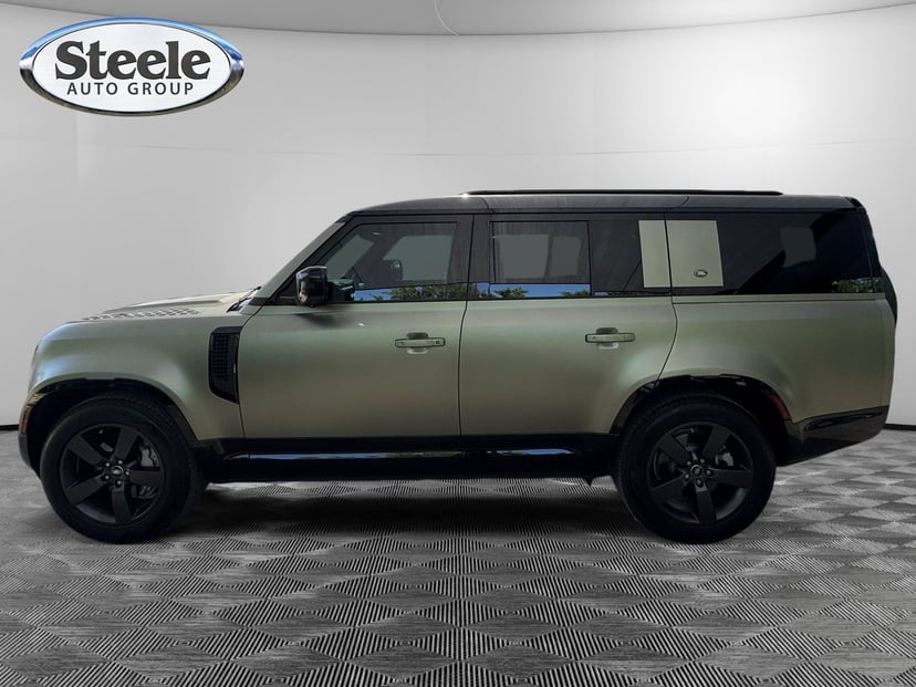 2024 Land Rover Defender - Image 2