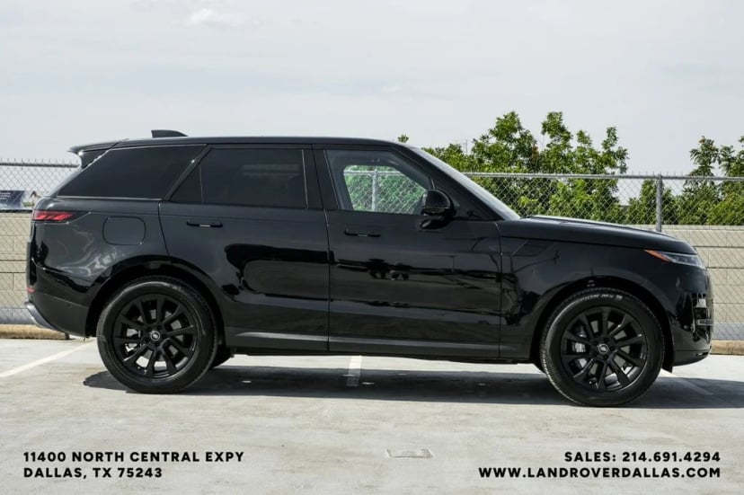 2025 Land Rover Range Rover Sport - Image 3