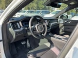 2022 Volvo XC60 - Preview 9