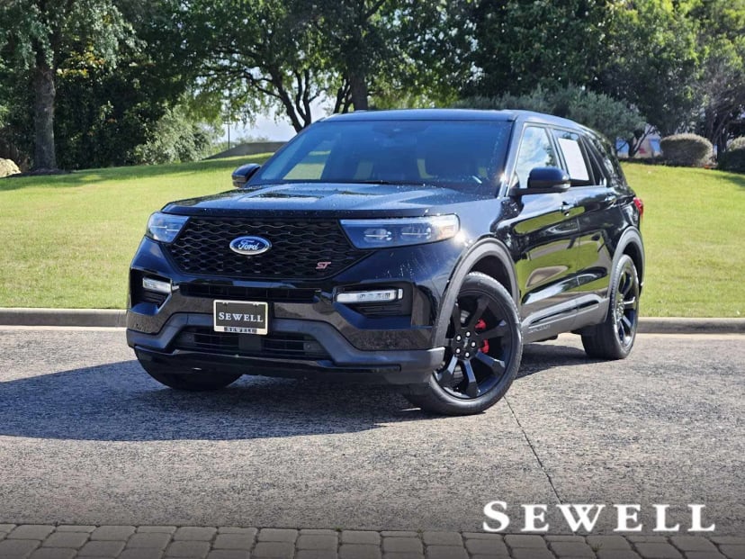 2022 Ford Explorer - Image 1