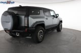 2024 GMC Hummer EV - Preview 12