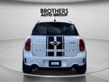 2013 MINI Countryman - Preview 11