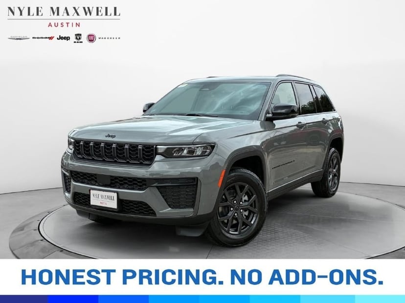 2027 Jeep Grand Cherokee - Image 1