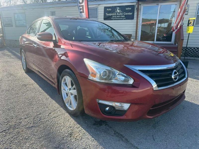 2015 Nissan Altima - Image 1