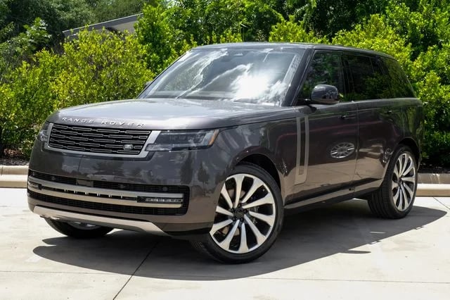 2026 Land Rover Range Rover - Image 1