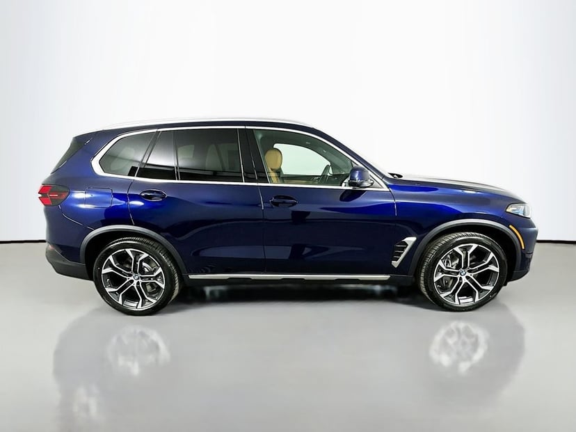 2026 BMW X5 - Image 2