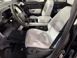 2026 Land Rover Defender - Preview 8