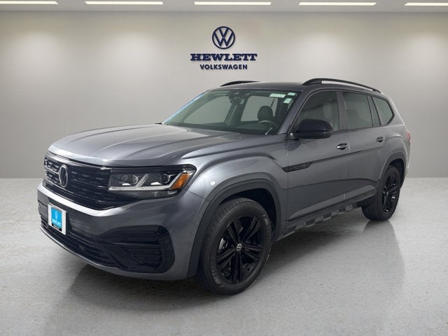 2023 Volkswagen Atlas - Image 1