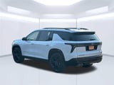 2027 Chevrolet Traverse - Preview 3