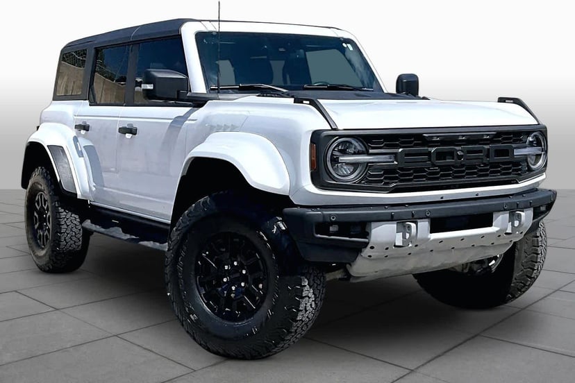2024 Ford Bronco - Image 2