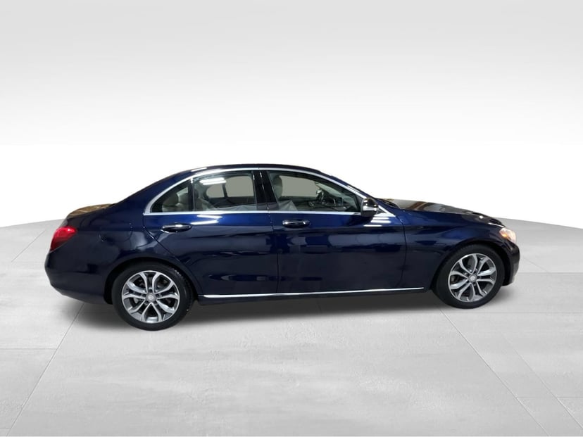 2016 Mercedes-Benz C-Class - Image 2