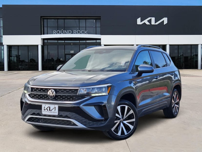 2024 Volkswagen Taos - Image 1