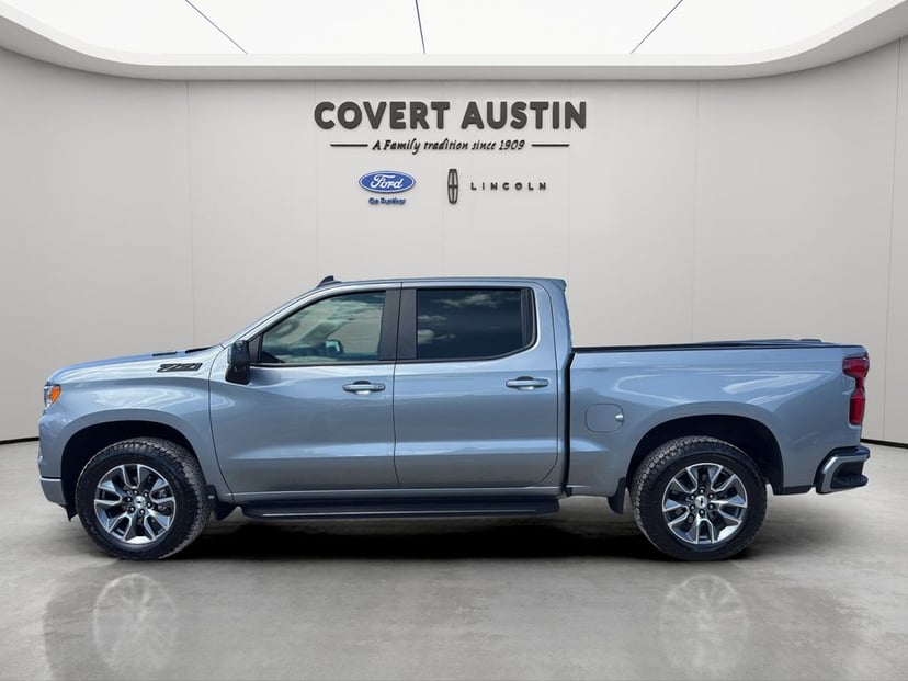 2025 Chevrolet Silverado 1500 - Image 2