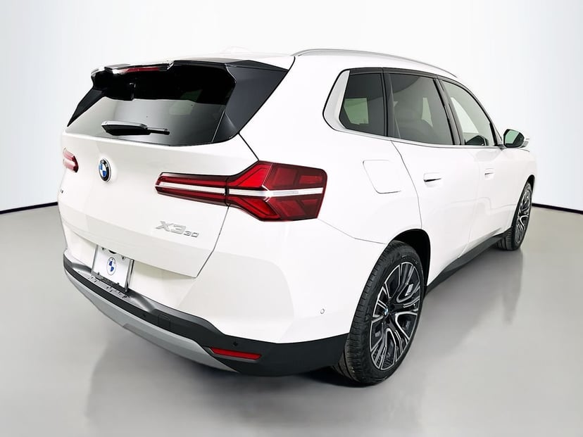 2026 BMW X3 - Image 3