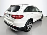 2017 Mercedes-Benz GLC - Preview 5