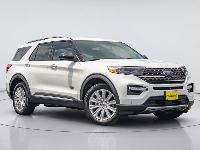2022 Ford Explorer - Image 1