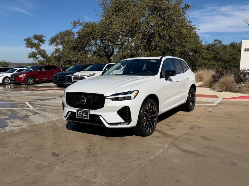 2026 Volvo XC60 - Image 1