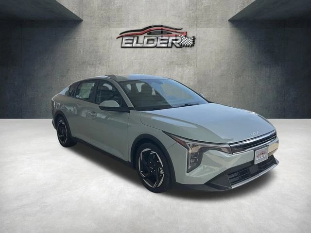 2025 Kia K4 - Image 1