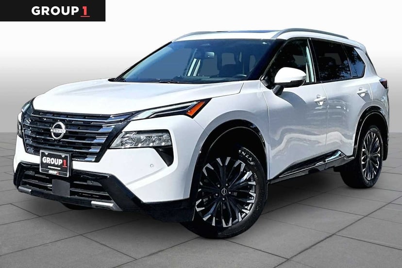 2025 Nissan Rogue - Image 1