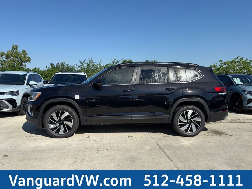 2026 Volkswagen Atlas - Image 2