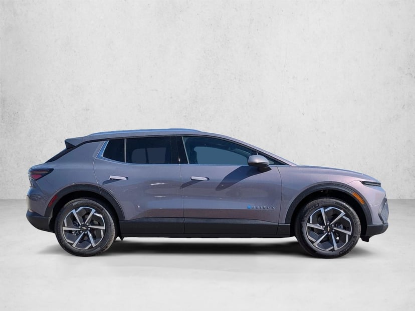 2026 Chevrolet Equinox EV - Image 2