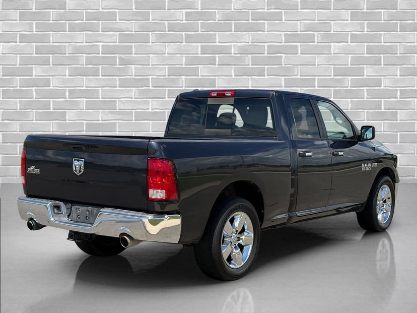 2015 RAM 1500 - Image 2
