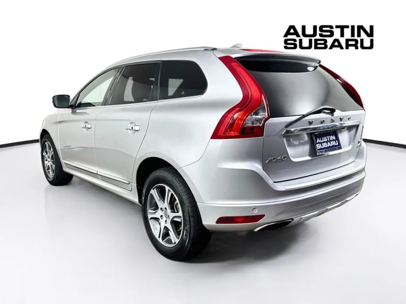 2014 Volvo XC60 - Image 2