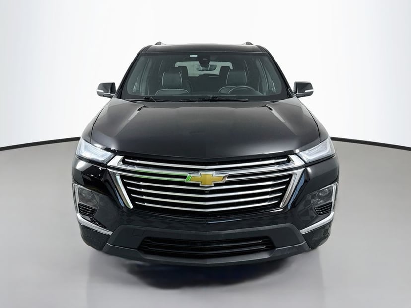 2022 Chevrolet Traverse - Image 1