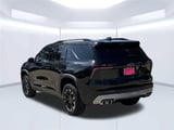 2027 Chevrolet Traverse - Preview 4
