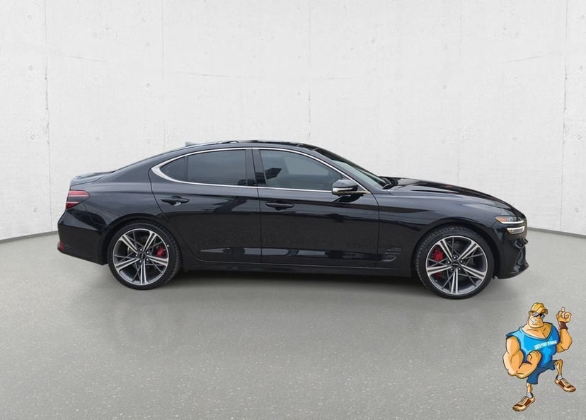 2025 Genesis G70 - Image 2