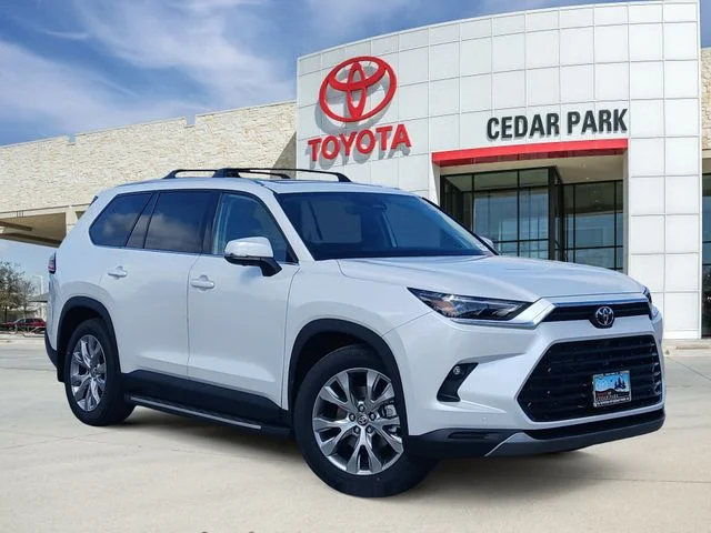 2026 Toyota Grand Highlander - Image 1
