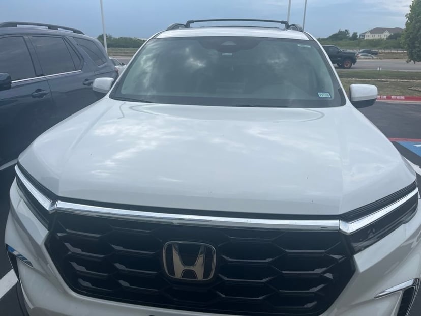2024 Honda Pilot - Image 3