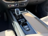 2026 Volvo XC60 - Preview 13