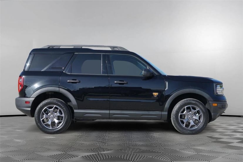 2023 Ford Bronco Sport - Image 1