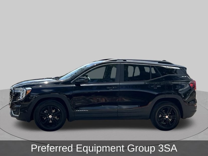 2023 GMC Terrain - Image 3