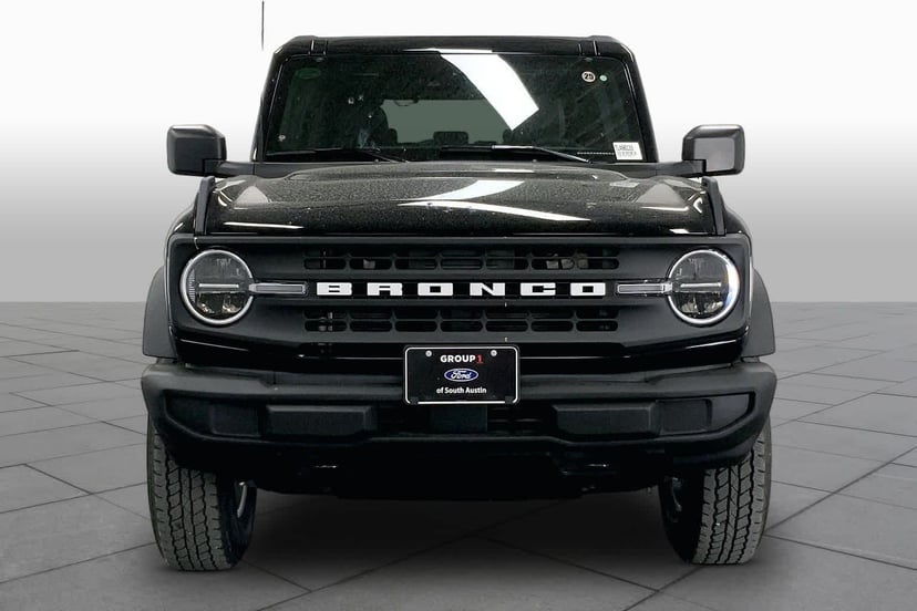 2026 Ford Bronco - Image 3