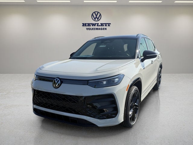 2026 Volkswagen Tiguan - Image 1